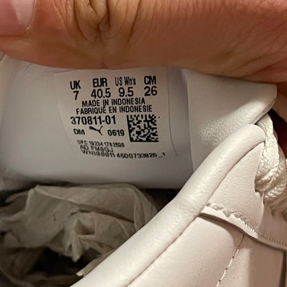 Puma Sneakers - Picture 6 of 6